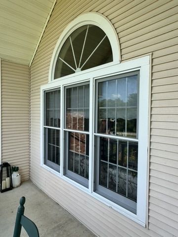 Exterior window cleaning by Clear View Window Co. in Connecticut